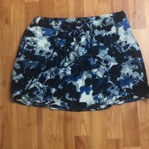 Blue flowered mini skirt, brand: Twik, Size: L